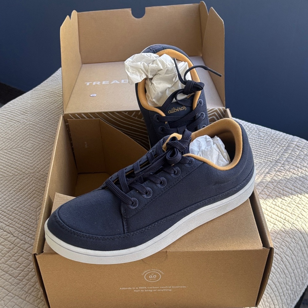 Allbirds Women’s Dark Blue and Tan Sneakers - New!